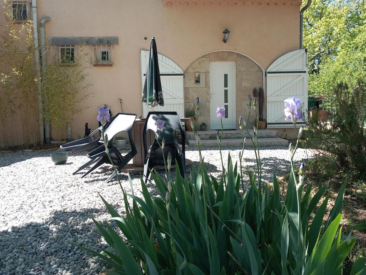 Le Refuge De Sissou Lägenhet Pontevès Exteriör bild